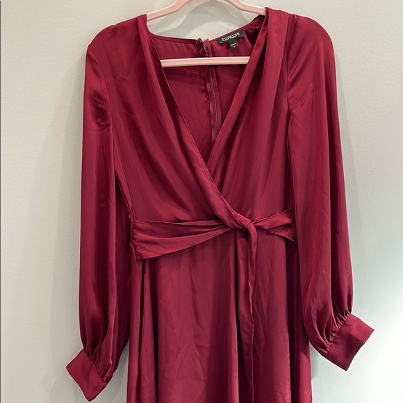 Express Elegant Burgundy Wrap Dress Size S - Picture 3 of 10
